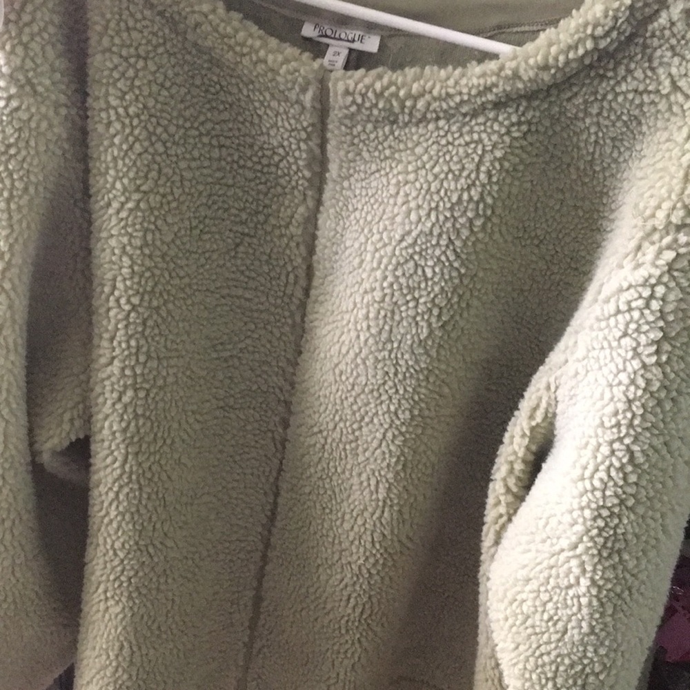 Long sleeve sweater